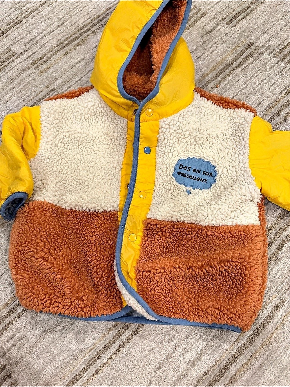 M.latin baby Color Block Hooded Vest Like New